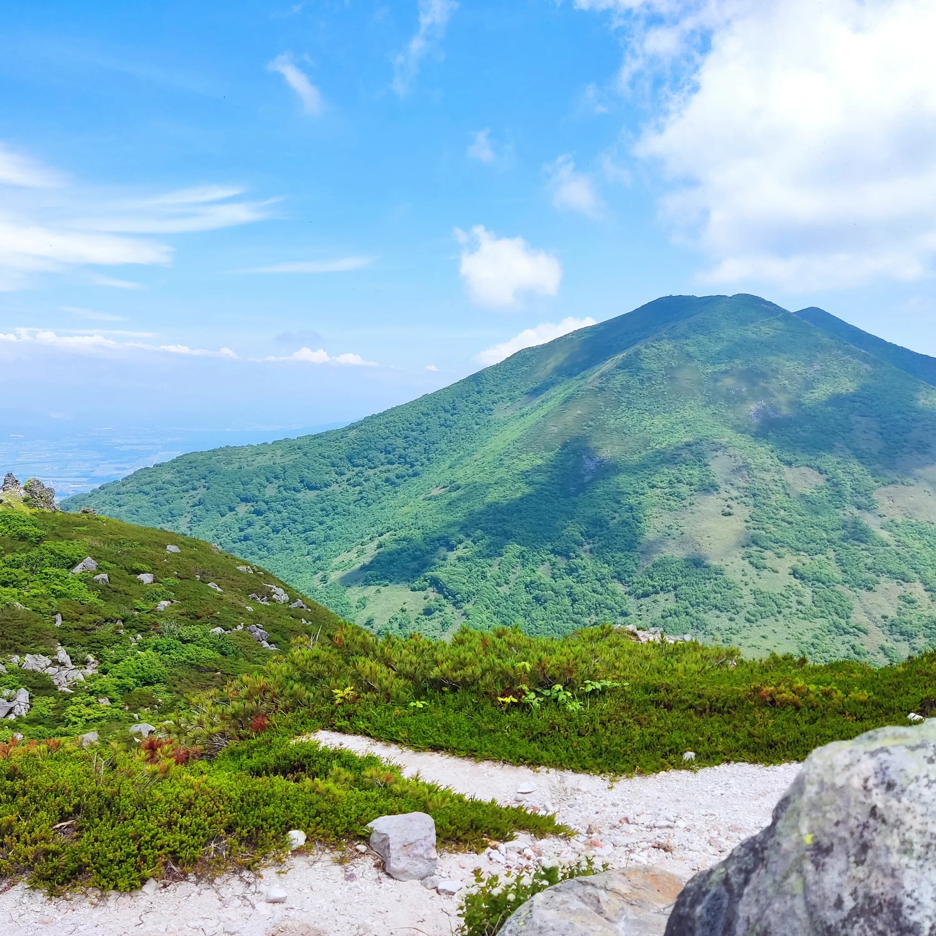 イワオヌプリ
北海道虻田郡